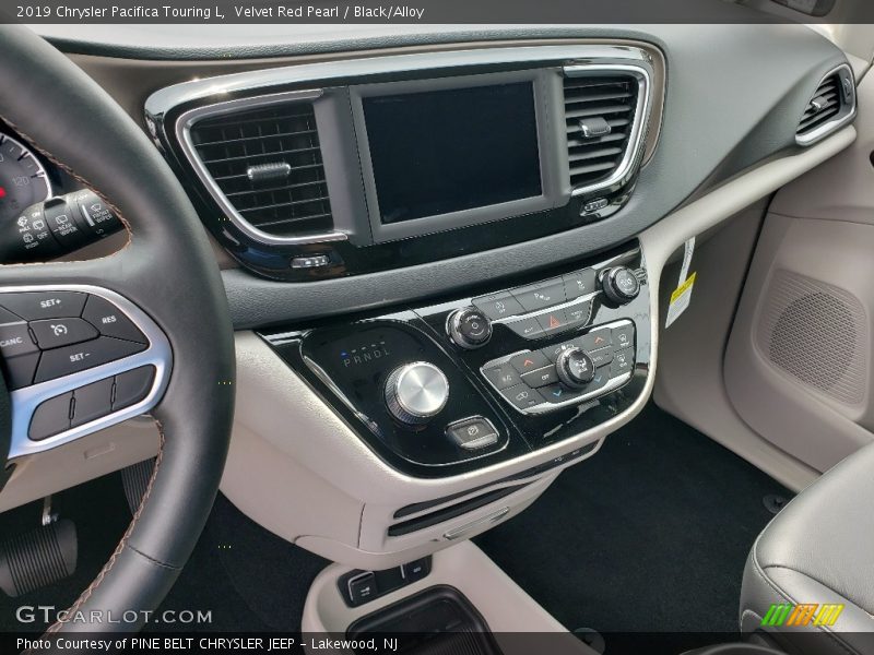 Velvet Red Pearl / Black/Alloy 2019 Chrysler Pacifica Touring L