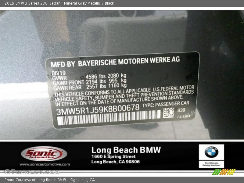 Mineral Gray Metallic / Black 2019 BMW 3 Series 330i Sedan
