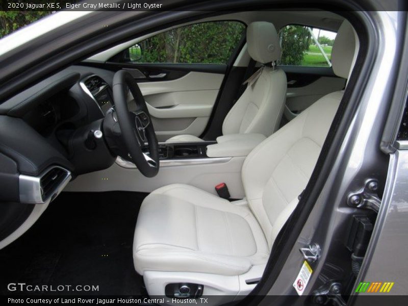  2020 XE S Light Oyster Interior