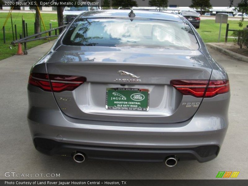 Eiger Gray Metallic / Light Oyster 2020 Jaguar XE S