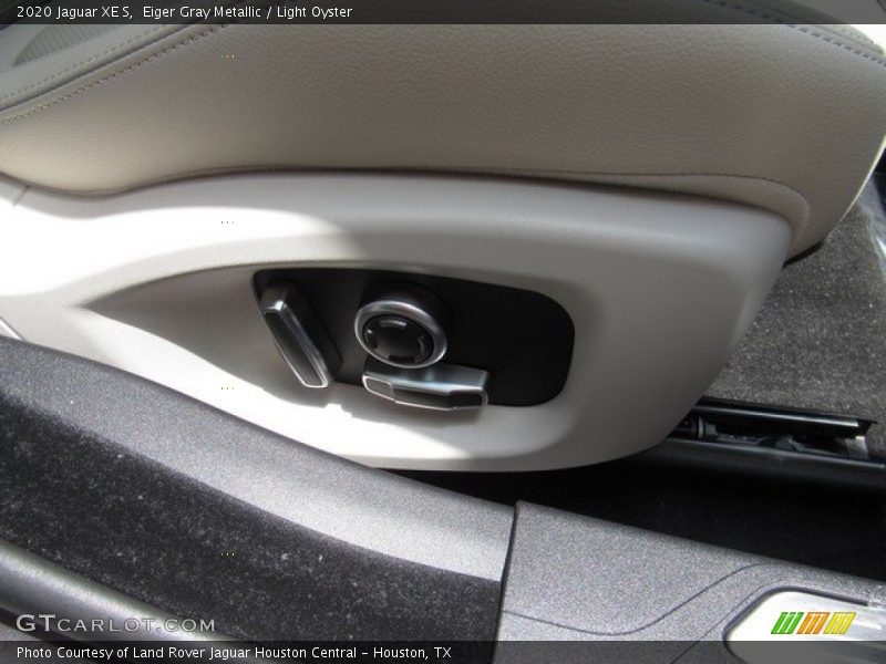 Eiger Gray Metallic / Light Oyster 2020 Jaguar XE S