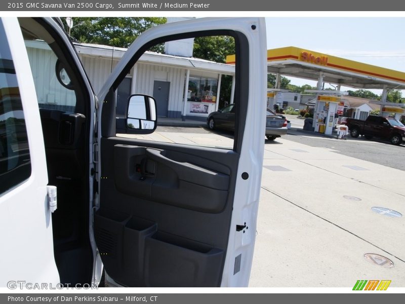 Summit White / Medium Pewter 2015 GMC Savana Van 2500 Cargo