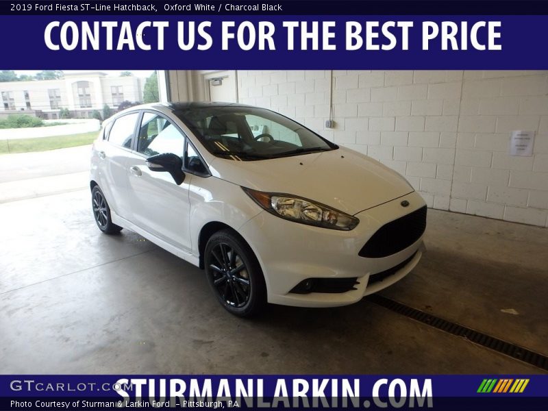Oxford White / Charcoal Black 2019 Ford Fiesta ST-Line Hatchback