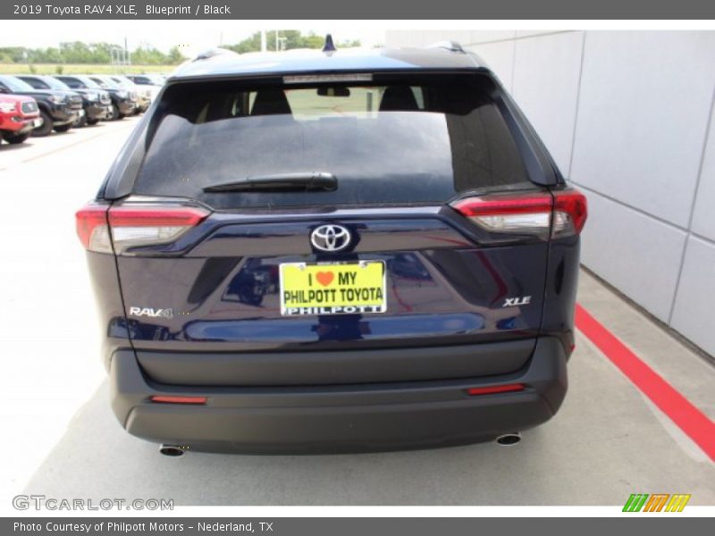 Blueprint / Black 2019 Toyota RAV4 XLE