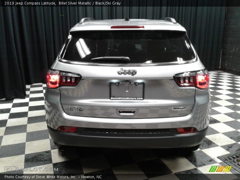 Billet Silver Metallic / Black/Ski Gray 2019 Jeep Compass Latitude