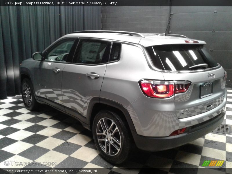 Billet Silver Metallic / Black/Ski Gray 2019 Jeep Compass Latitude