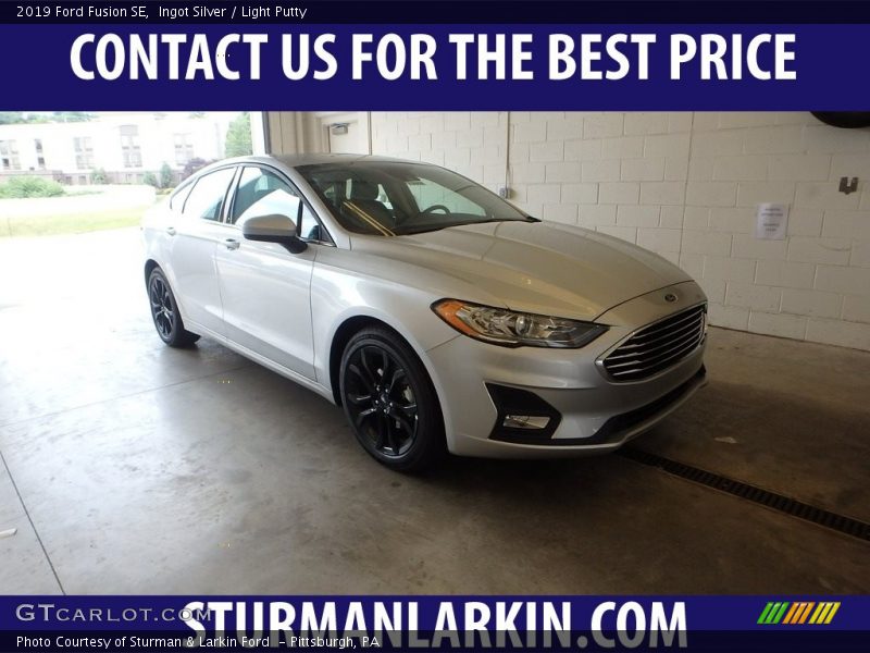 Ingot Silver / Light Putty 2019 Ford Fusion SE