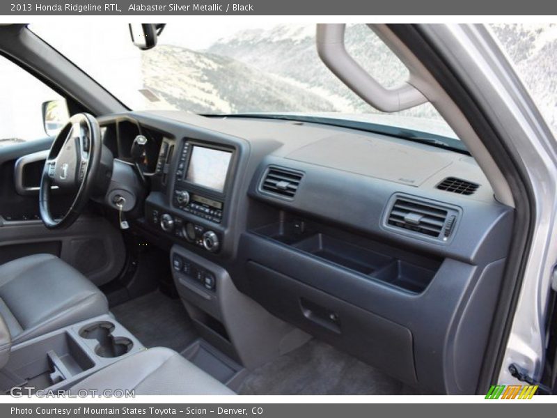 Alabaster Silver Metallic / Black 2013 Honda Ridgeline RTL