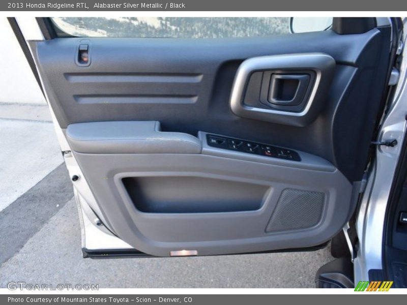 Alabaster Silver Metallic / Black 2013 Honda Ridgeline RTL
