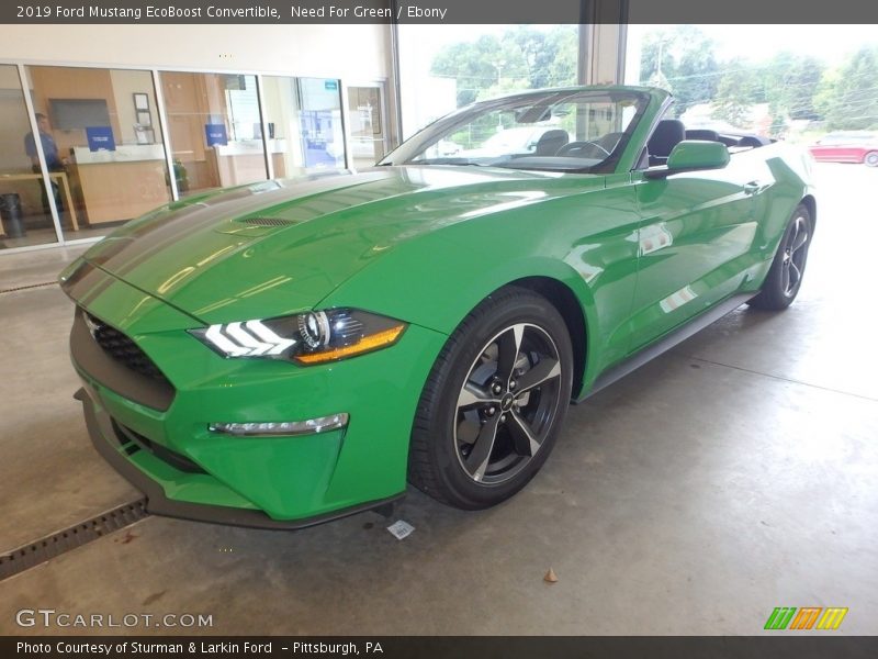 Front 3/4 View of 2019 Mustang EcoBoost Convertible