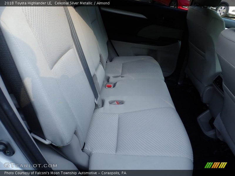 Celestial Silver Metallic / Almond 2018 Toyota Highlander LE