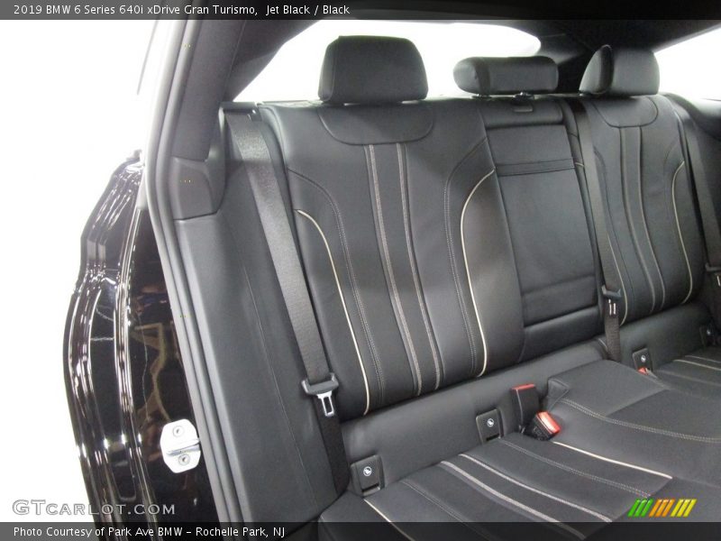 Jet Black / Black 2019 BMW 6 Series 640i xDrive Gran Turismo