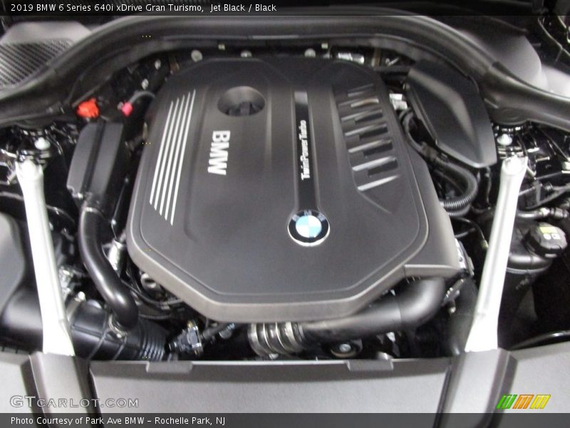 Jet Black / Black 2019 BMW 6 Series 640i xDrive Gran Turismo