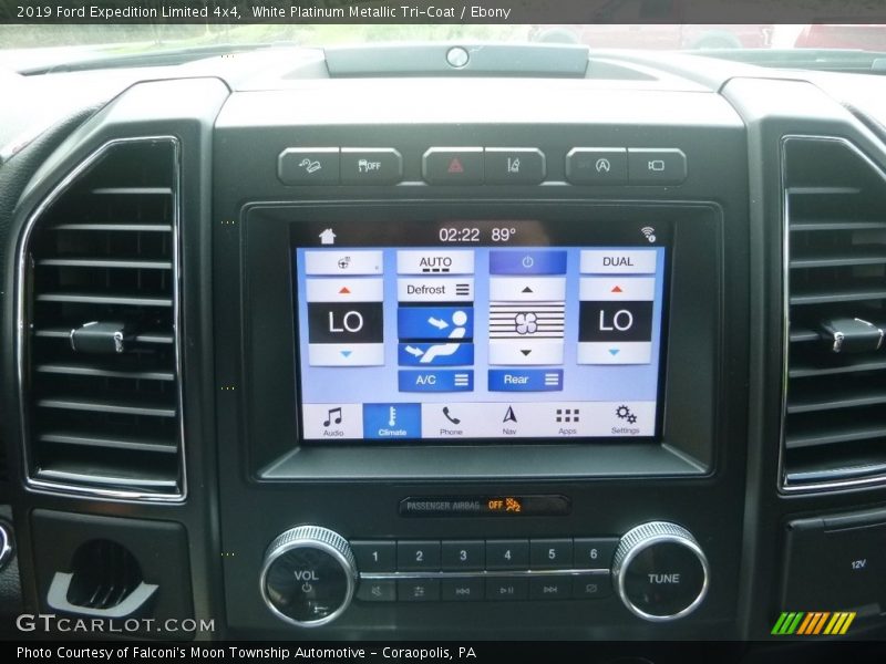 White Platinum Metallic Tri-Coat / Ebony 2019 Ford Expedition Limited 4x4
