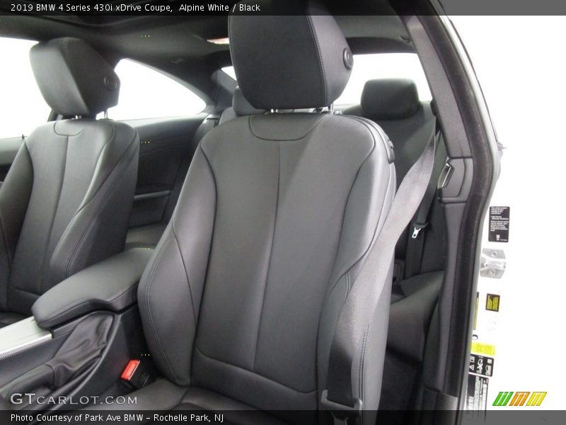 Alpine White / Black 2019 BMW 4 Series 430i xDrive Coupe
