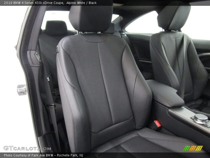 Alpine White / Black 2019 BMW 4 Series 430i xDrive Coupe