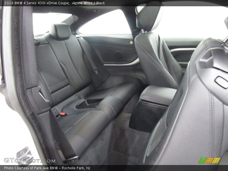Alpine White / Black 2019 BMW 4 Series 430i xDrive Coupe