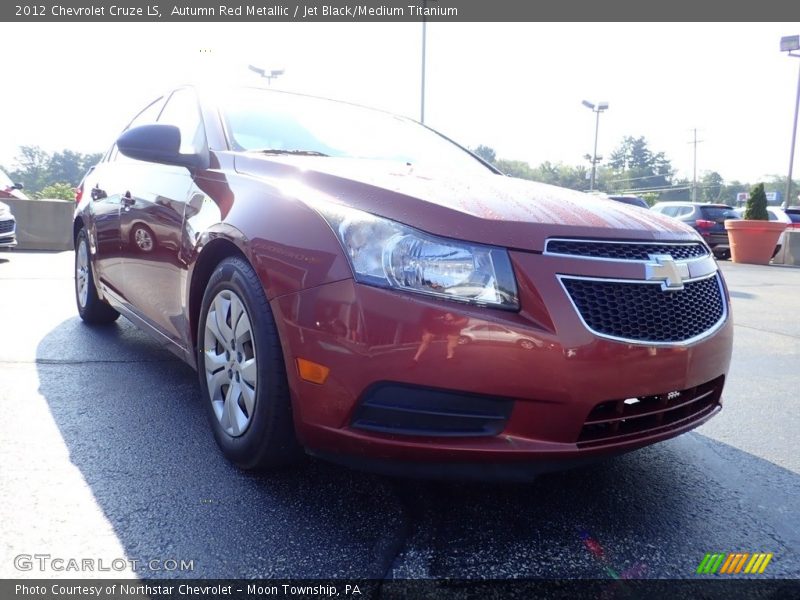 Autumn Red Metallic / Jet Black/Medium Titanium 2012 Chevrolet Cruze LS