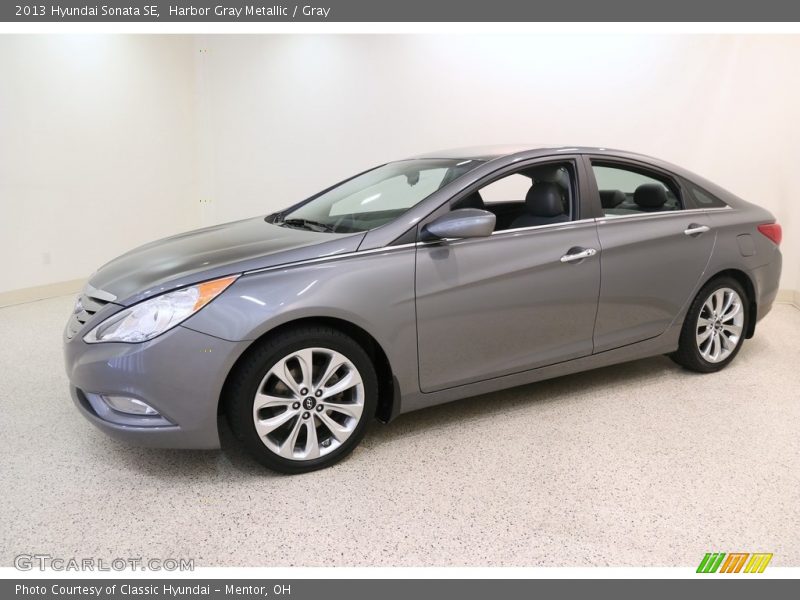 Harbor Gray Metallic / Gray 2013 Hyundai Sonata SE