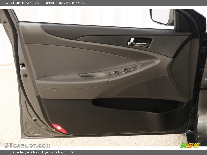 Harbor Gray Metallic / Gray 2013 Hyundai Sonata SE