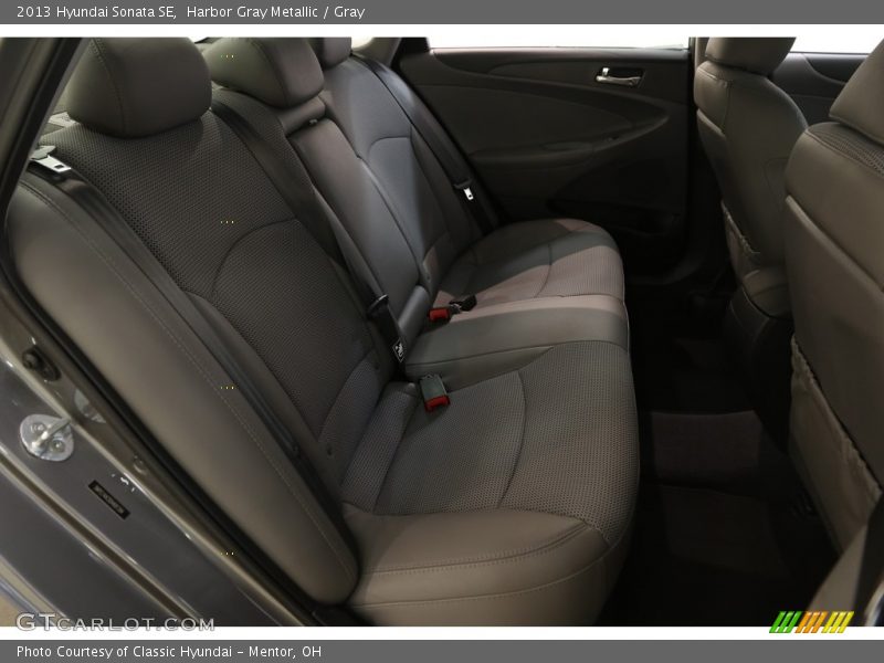 Harbor Gray Metallic / Gray 2013 Hyundai Sonata SE