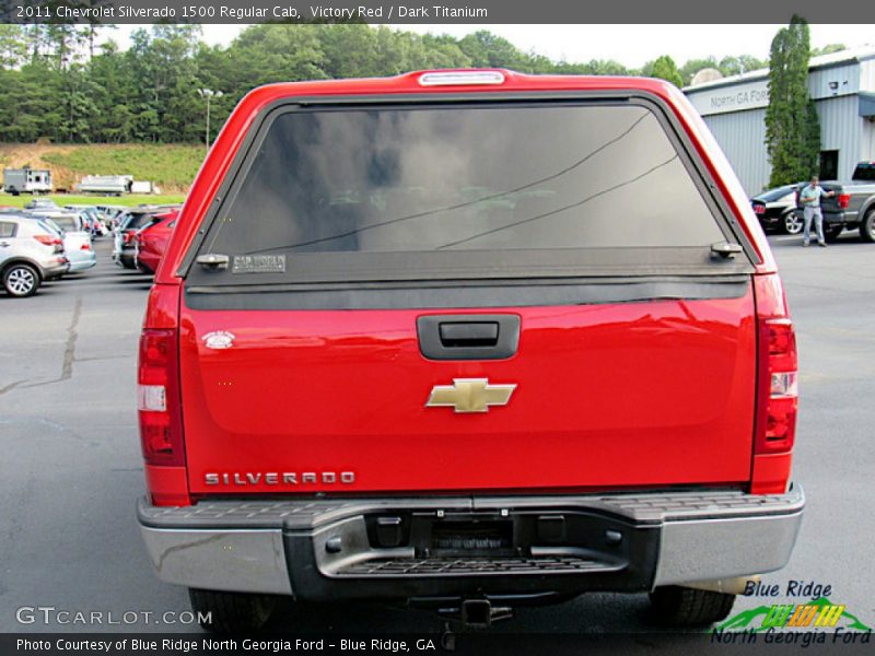 Victory Red / Dark Titanium 2011 Chevrolet Silverado 1500 Regular Cab