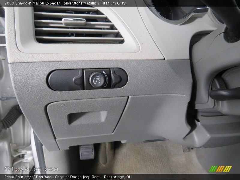 Silverstone Metallic / Titanium Gray 2008 Chevrolet Malibu LS Sedan