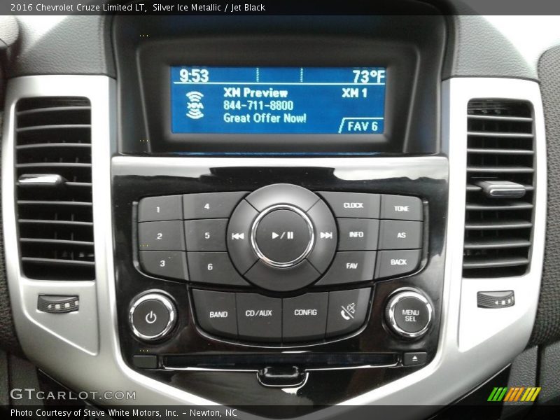 Silver Ice Metallic / Jet Black 2016 Chevrolet Cruze Limited LT