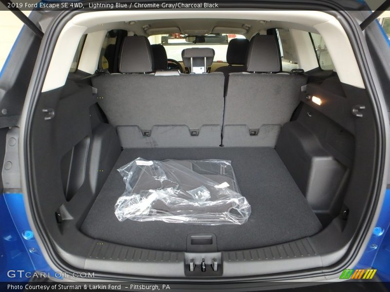 Lightning Blue / Chromite Gray/Charcoal Black 2019 Ford Escape SE 4WD