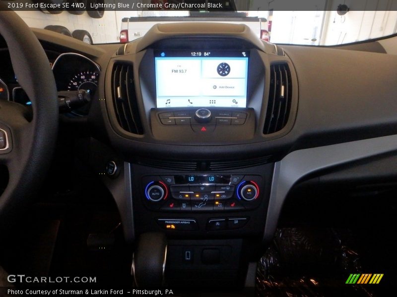 Lightning Blue / Chromite Gray/Charcoal Black 2019 Ford Escape SE 4WD