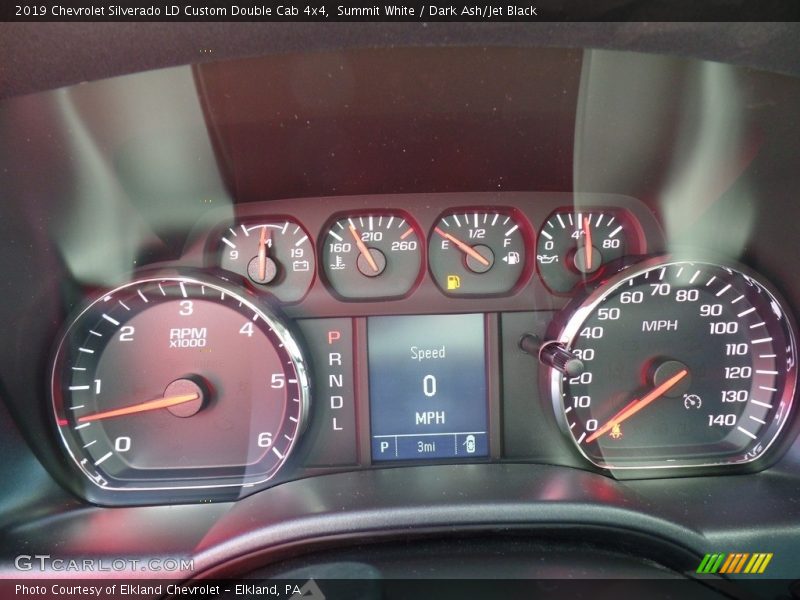 Summit White / Dark Ash/Jet Black 2019 Chevrolet Silverado LD Custom Double Cab 4x4