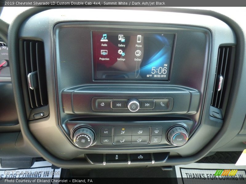 Summit White / Dark Ash/Jet Black 2019 Chevrolet Silverado LD Custom Double Cab 4x4