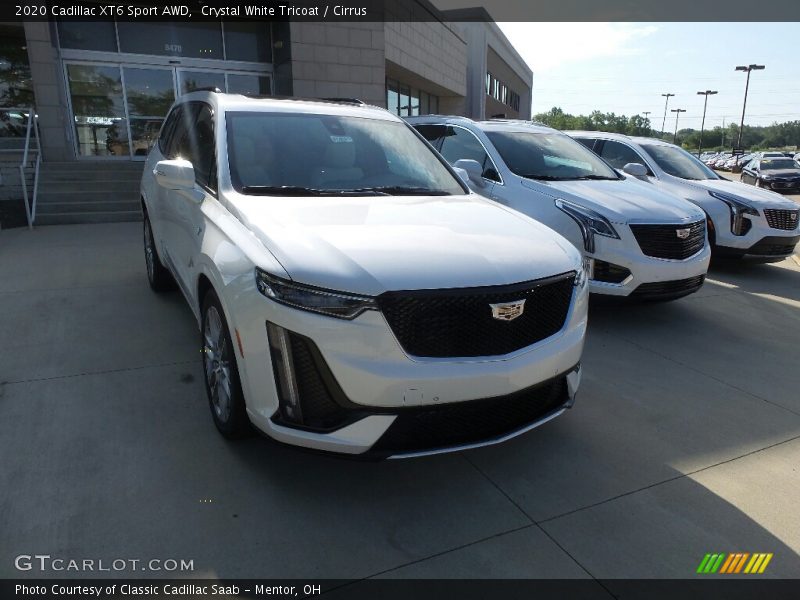 Front 3/4 View of 2020 XT6 Sport AWD