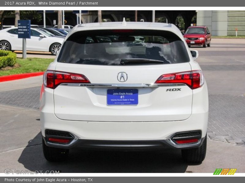 White Diamond Pearl / Parchment 2017 Acura RDX