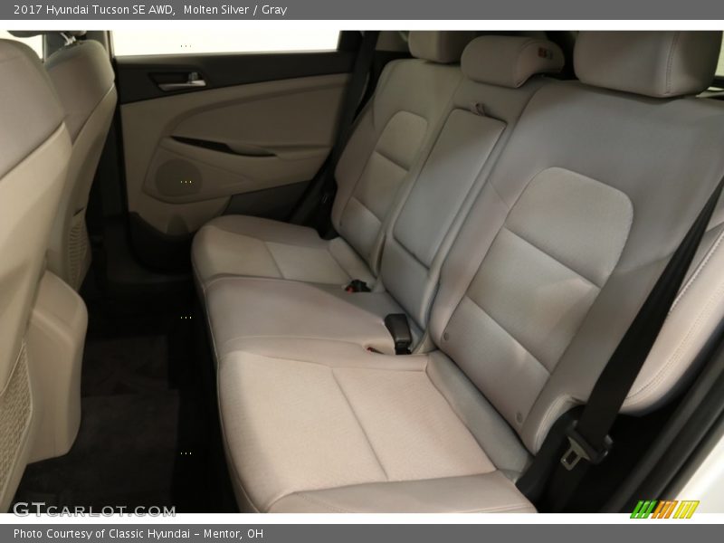 Molten Silver / Gray 2017 Hyundai Tucson SE AWD