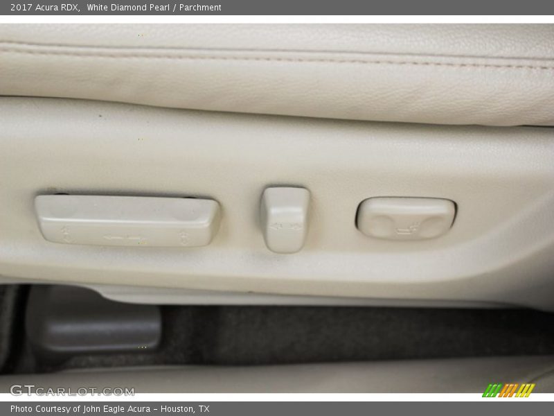 White Diamond Pearl / Parchment 2017 Acura RDX