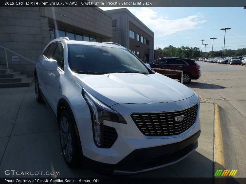 Crystal White Tricoat / Sedona/Jet Black 2019 Cadillac XT4 Premium Luxury AWD