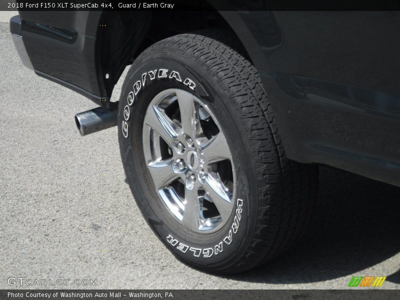 Guard / Earth Gray 2018 Ford F150 XLT SuperCab 4x4