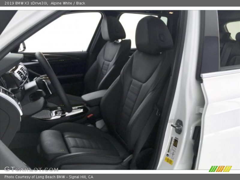 Alpine White / Black 2019 BMW X3 sDrive30i