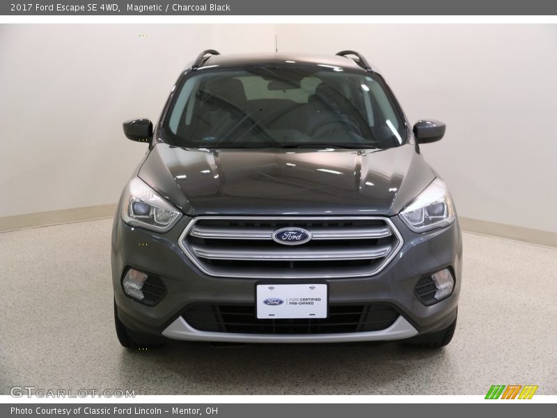 Magnetic / Charcoal Black 2017 Ford Escape SE 4WD