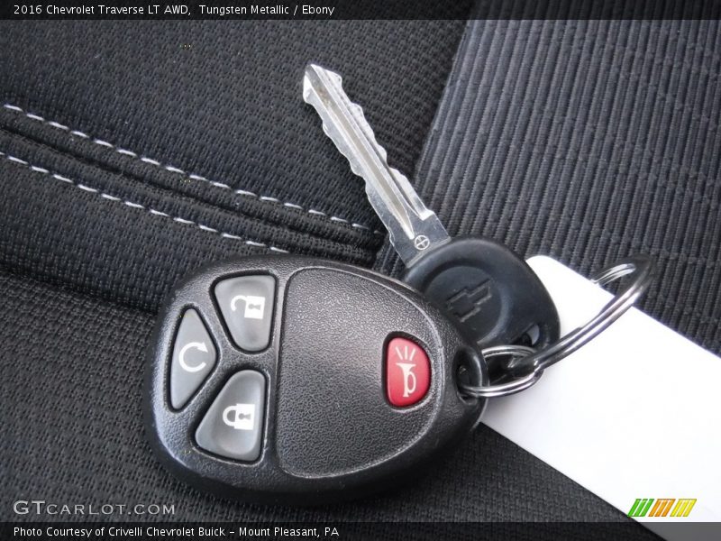 Tungsten Metallic / Ebony 2016 Chevrolet Traverse LT AWD