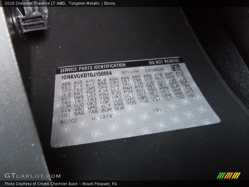 Tungsten Metallic / Ebony 2016 Chevrolet Traverse LT AWD