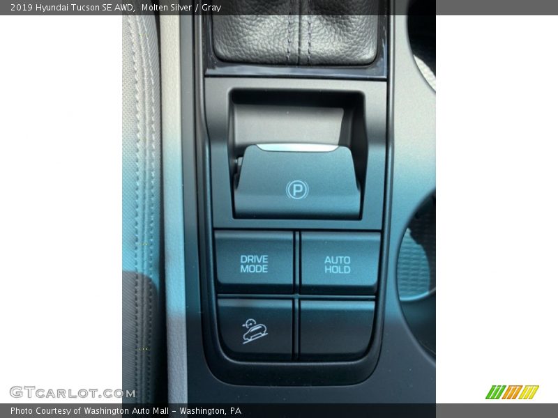 Molten Silver / Gray 2019 Hyundai Tucson SE AWD