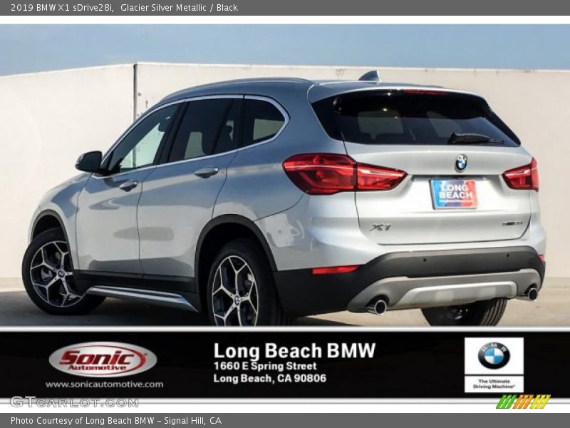 Glacier Silver Metallic / Black 2019 BMW X1 sDrive28i