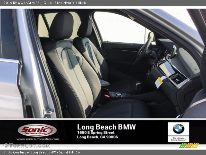 Glacier Silver Metallic / Black 2019 BMW X1 sDrive28i