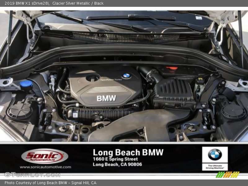 Glacier Silver Metallic / Black 2019 BMW X1 sDrive28i