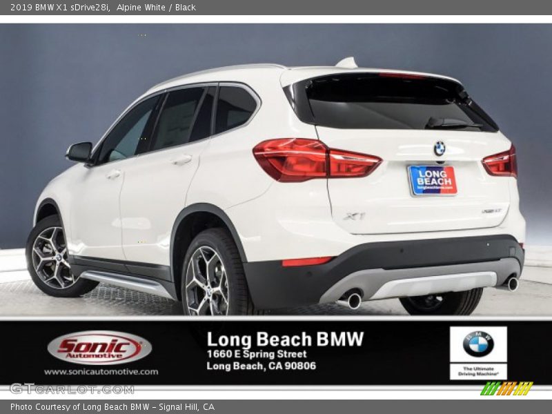 Alpine White / Black 2019 BMW X1 sDrive28i