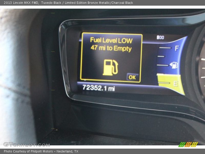 Tuxedo Black / Limited Edition Bronze Metallic/Charcoal Black 2013 Lincoln MKX FWD