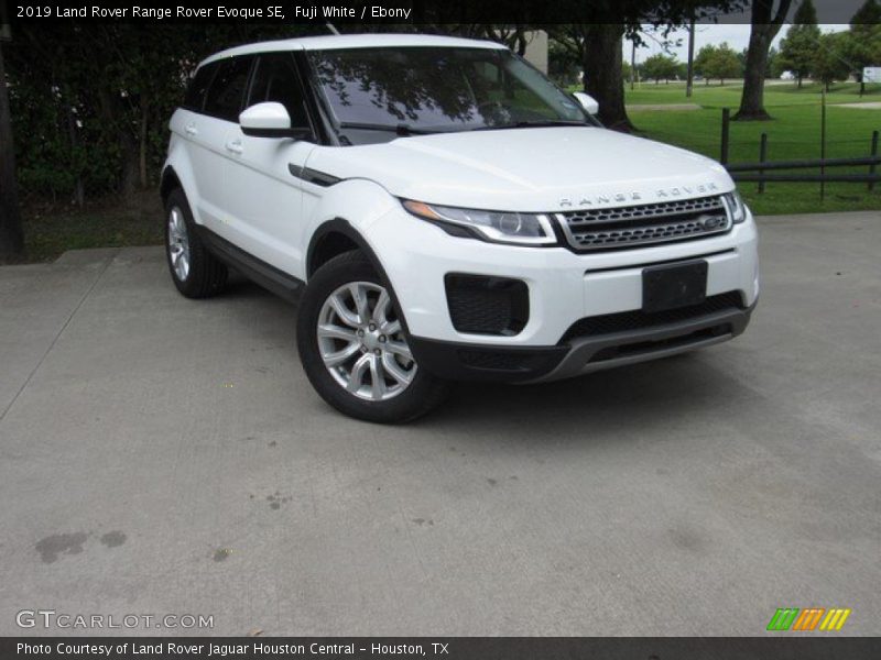 Fuji White / Ebony 2019 Land Rover Range Rover Evoque SE