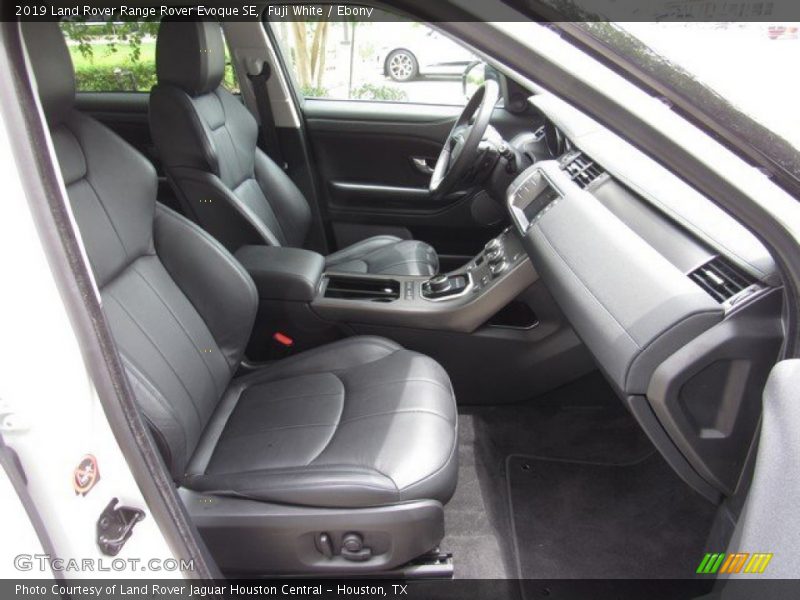 Fuji White / Ebony 2019 Land Rover Range Rover Evoque SE